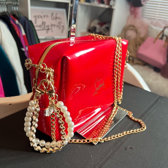Christian Louboutin red bag - Picture 6 of 11